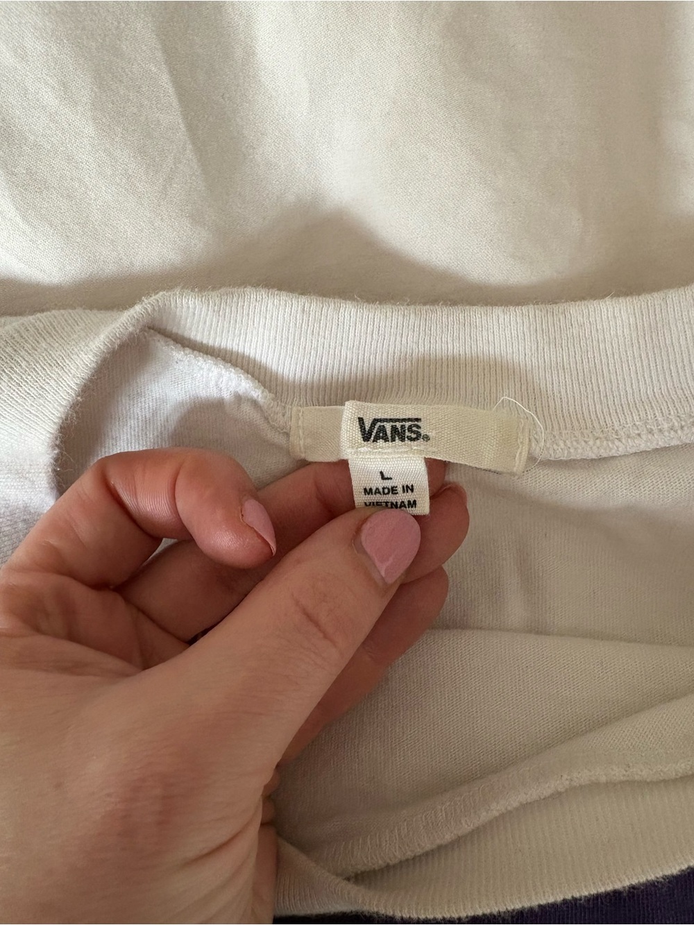 Vans tshirt - Picture 3 of 4